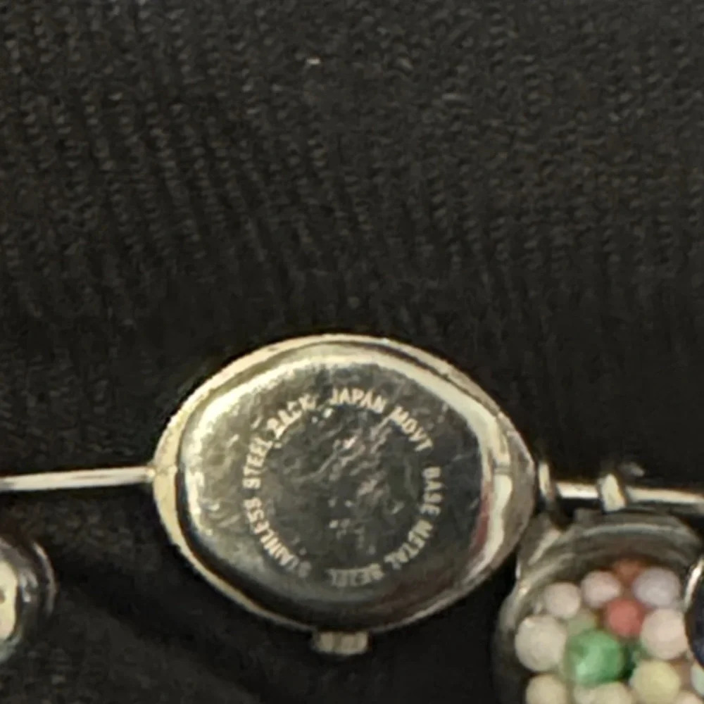 CW elegant silver
